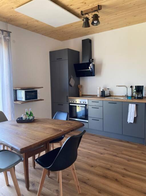 Ferienwohnung Huettenzauber Augsburg Bagian luar foto