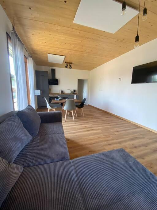 Ferienwohnung Huettenzauber Augsburg Bagian luar foto